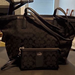 Black coach purse and wristlet